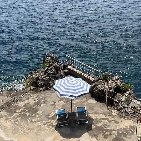 Appartamento Di Raphael Con Discesa Privata Al Mare Amalfi Exterior foto